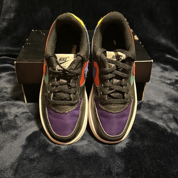 LITTLE KIDS AIR FORCE ONES - Picture 3 of 4